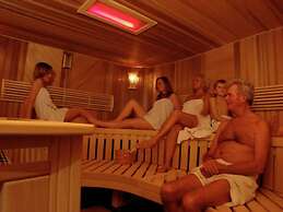 Comfortable Chalet With Dishwasher, Near Maastricht