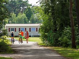 Chalet With Dishwasher in the Green Kempen