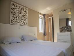 Modern, Spacious, Detached Holiday Home, Near Alkmaar