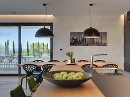 Villa in Vodnjan With Swimming Pool