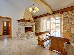 Rustic Villa in Vodnjan With Private Pool