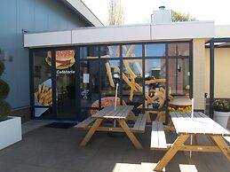 Well-maintained Chalet Near Biesbosch