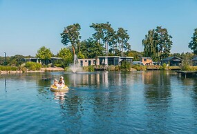 Chalet With Dishwasher in the Green Kempen