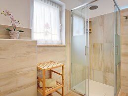 Villa in Novigrad With Pool Near Beach