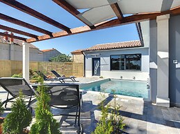 Holiday Home in Galizana With Pool & Beach
