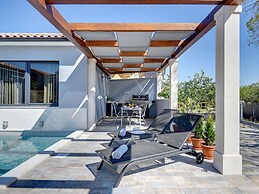 Holiday Home in Galizana With Pool & Beach