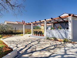 Holiday Home in Galizana With Pool & Beach