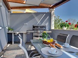 Holiday Home in Galizana With Pool & Beach