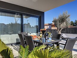 Luxurious Villa in Rovinj With Pool
