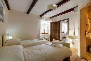 Holiday Home in Golas With Private Pool