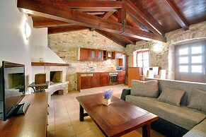 Holiday Home in Golas With Private Pool