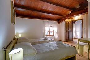 Holiday Home in Golas With Private Pool