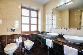 Holiday Home in Golas With Private Pool