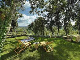 Magnificent Villa in Groznjan With High-end Kitchen & Pool