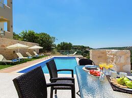 Villas in Crete With Private Pool & Beaches