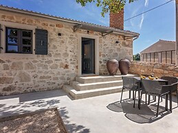 Luxurious Holiday Home in Porec