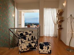 Villa With Private Pool, BBQ Area