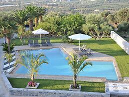 Villa With Private Pool, BBQ Area