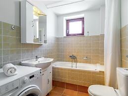 Villa in Kamisiana With Private Pool & Beach