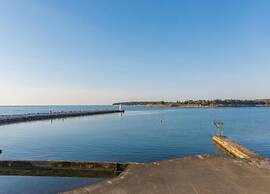Villa in Novigrad With Private Pool and Beach