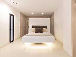 Villa in Buger With Rooftop Pool & Scenic Views