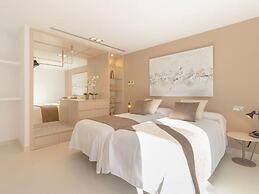 Villa in Buger With Rooftop Pool & Scenic Views