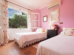 Rustic House in Mancor With Pool