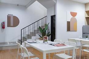 Cove Urooms Panglima Polim