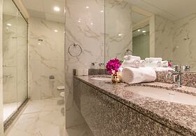 GLOBALSTAY. Private Pool Villas and Townhomes