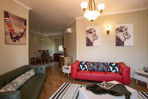 Kinga Home Suites