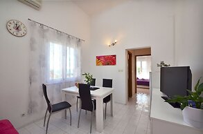 Laidback Apartments