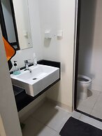 Aloha Guest House 2