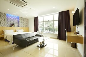 East Sun Hotel Sekinchan
