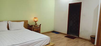Dong Phuong Hotel