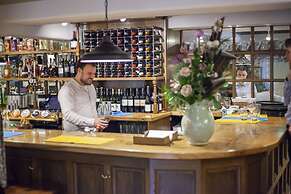 The Bell Alderminster