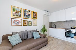 Apartments Lazarin