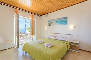Rooms Sani