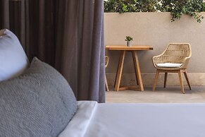 Castello Infinity Suites - Adults Only