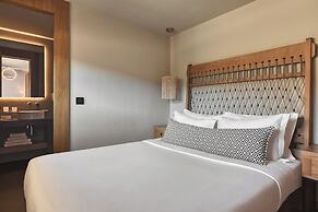 Castello Infinity Suites - Adults Only