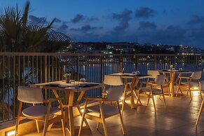 Castello Infinity Suites - Adults Only