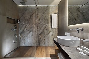 Castello Infinity Suites - Adults Only