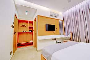 Dhruva Inn