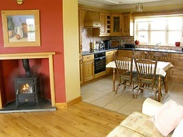 Scenic Estuary Way 3-bed Home in Labasheeda