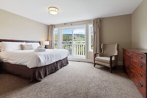 Rivergrass Condos