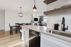Rivergrass Condos