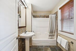 Rivergrass Condos