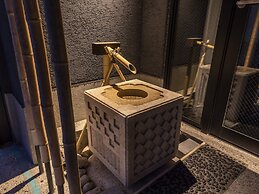 HALE Kyoto Toji