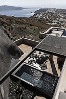 Nimbus Santorini