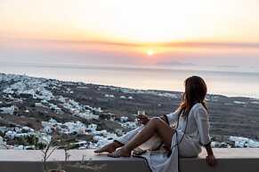 Nimbus Santorini