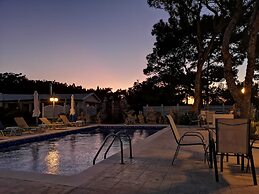 Louis Luxury Villa